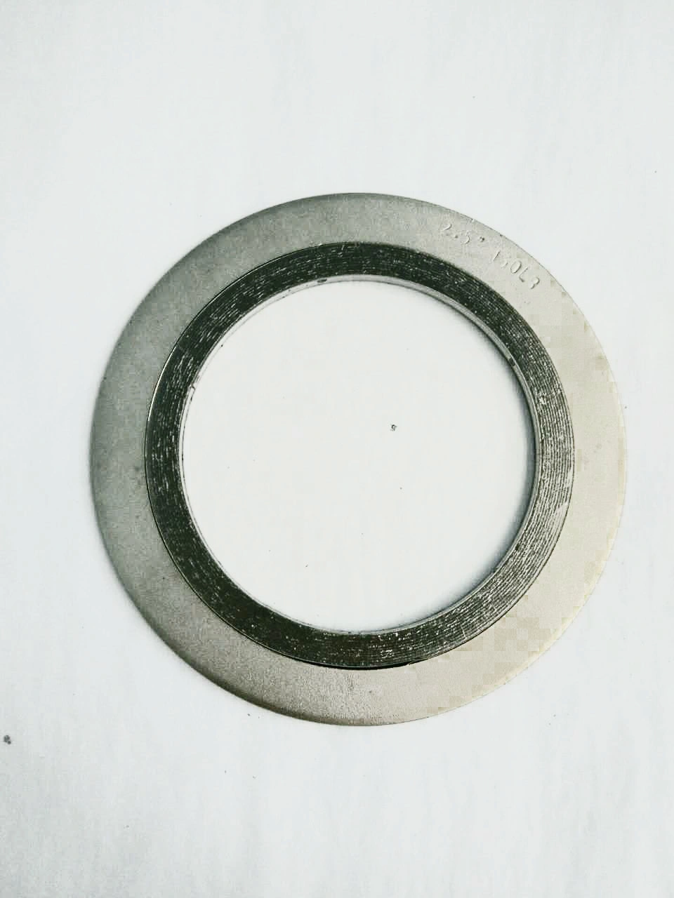 Spiral Wound Gasket Formed by Overlapping and Stainless Steel Tape with Flexible Graphite Tape